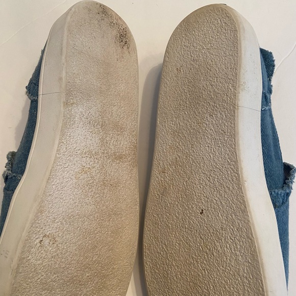 Kate Spade Womens 8.5 Lilly Ruffle Denim Slip On Shoes Blue White - Picture 5 of 5